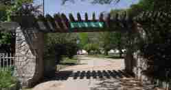 Entrada a nuestro predio